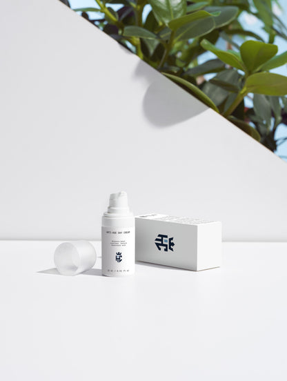 Clear Complexion Collection Box